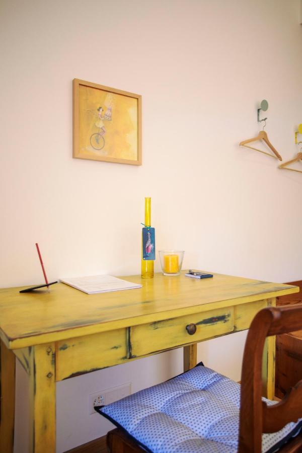 Bed and Breakfast Aux Trois Soleils Chexbres Esterno foto